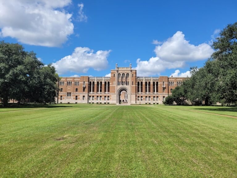 College Instructor salary in Houston in Houston – Pay Scale & Salary Data (2026) - comprehensive 2026 data and analysis