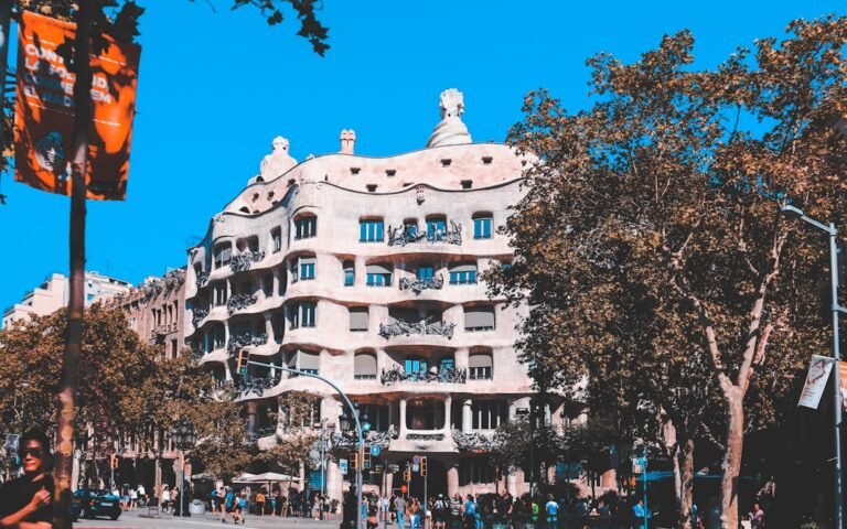 Principal Salary in Barcelona 2026: Complete Pay Scale & Compensation Guide - comprehensive 2026 data and analysis