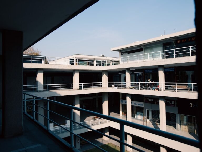 Principal Salary in Istanbul 2026: Pay Scales, Experience Levels & Benefits - comprehensive 2026 data and analysis