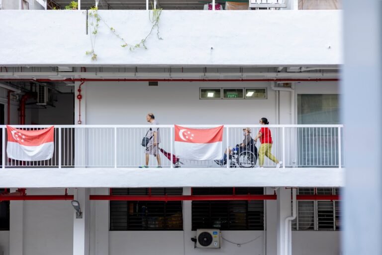 Principal Salary in Singapore 2026: Pay Scales, Experience Levels & Benefits - comprehensive 2026 data and analysis